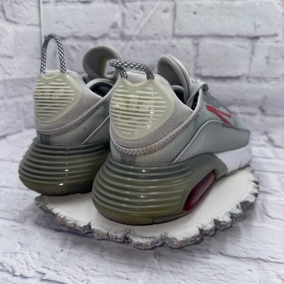 Nike Air Max 2090 Smoke Gray University Red DM9101-001 Men’s Size 12 - Picture 5 of 10